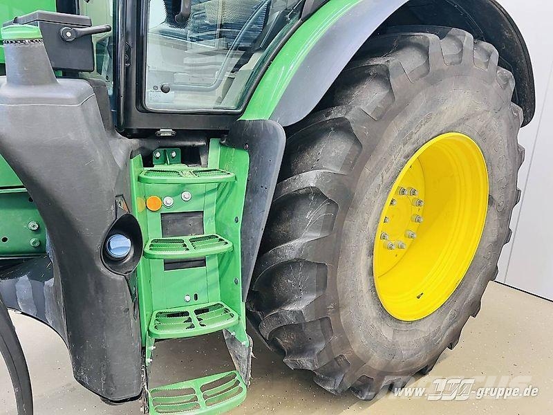 John Deere 6R 195 Traktoren