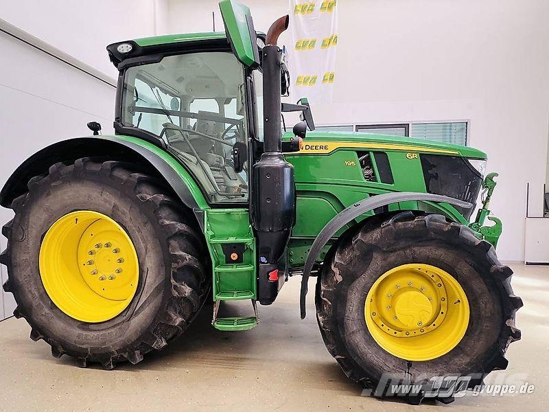 John Deere 6R 195 Traktoren