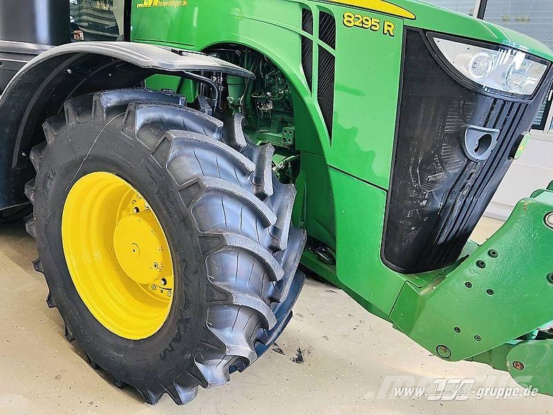 John Deere 8295R Tractors