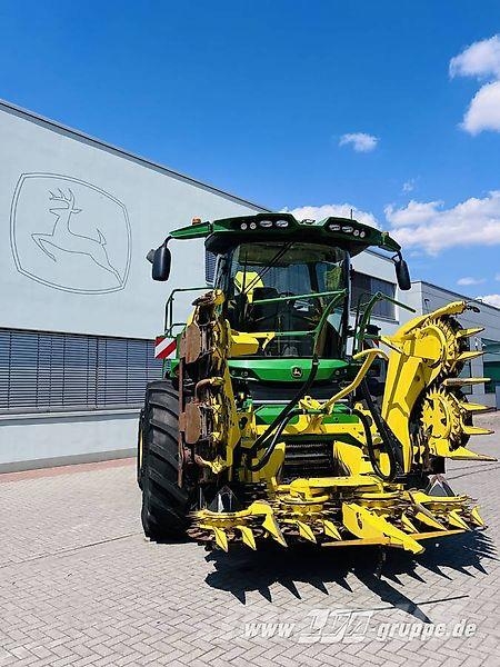 John Deere 8300 Otros