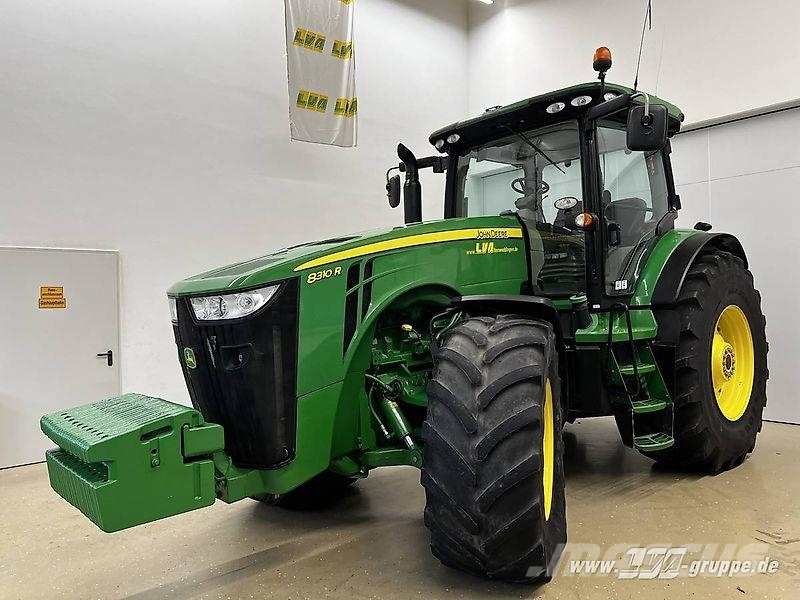 John Deere 8310R **Motor NEU** Tractoren