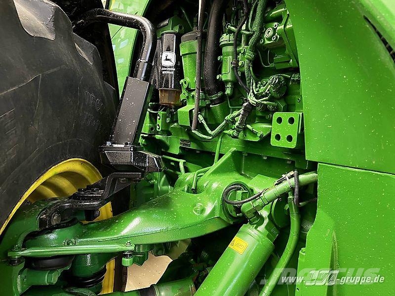 John Deere 8310R **Motor NEU** Tractoren