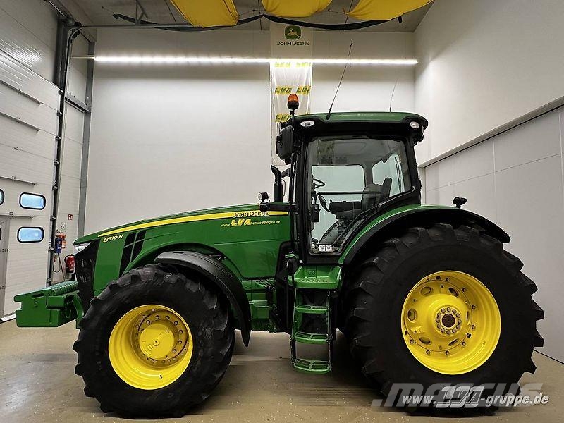 John Deere 8310R **Motor NEU** Tractoren