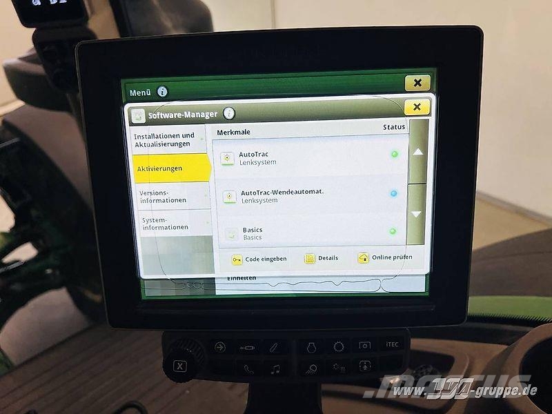 John Deere 8320R E23-PowerShift Traktory