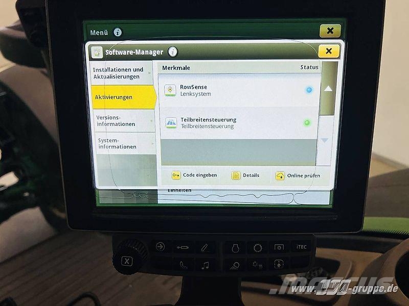 John Deere 8320R E23-PowerShift Traktory
