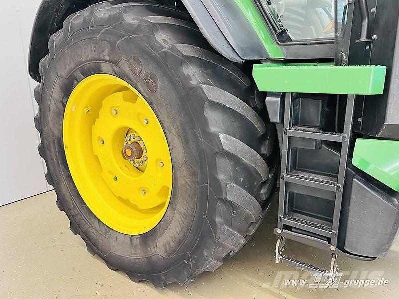 John Deere 8R 370 Traktoren
