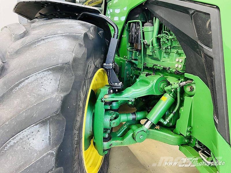 John Deere 8R 370 Traktoren
