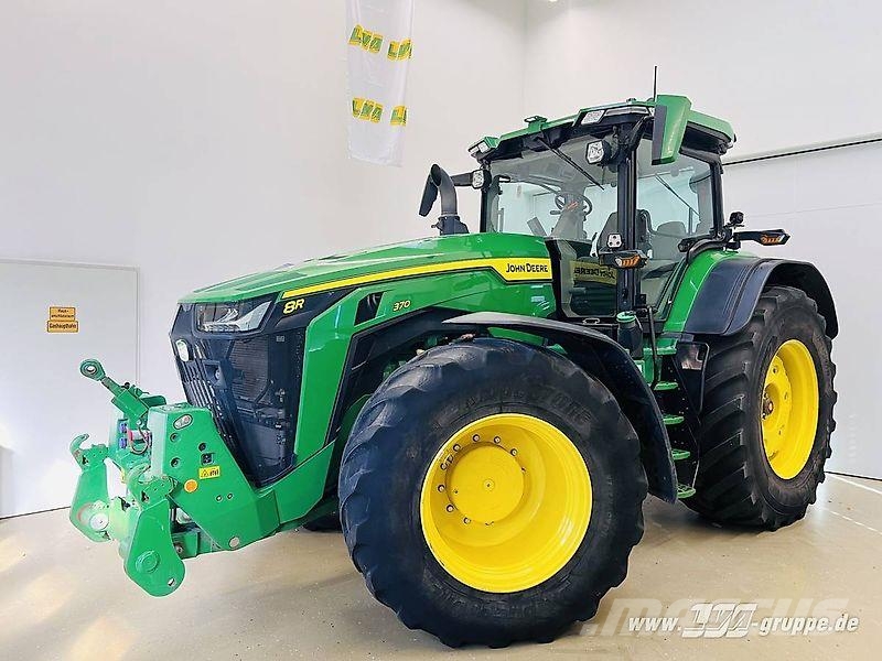 John Deere 8R 370 Traktoren