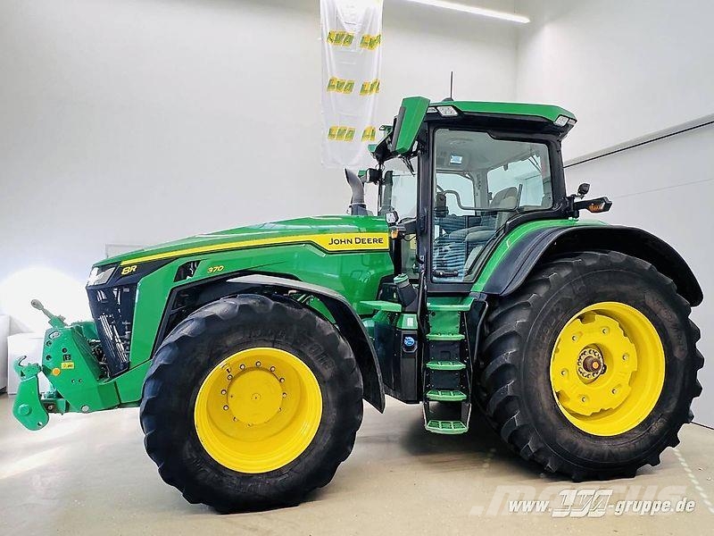 John Deere 8R 370 Traktoren