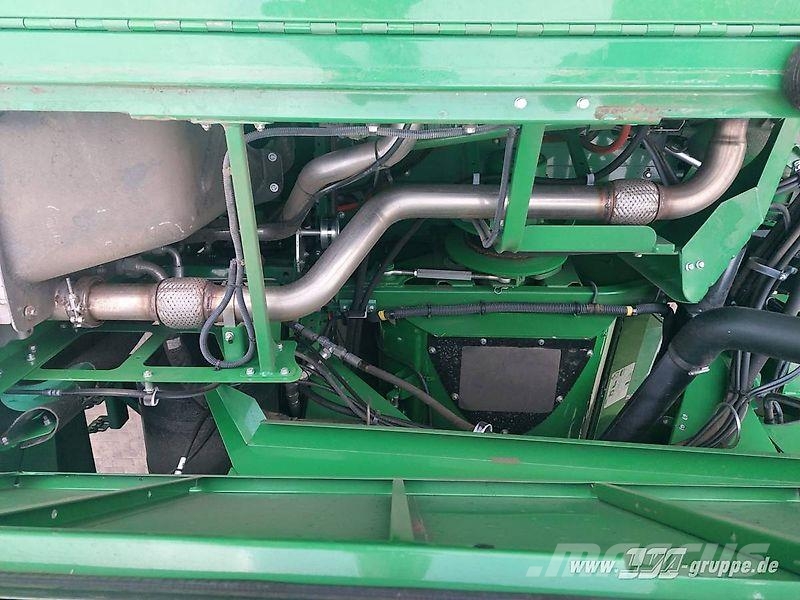 John Deere S770 联合收割机