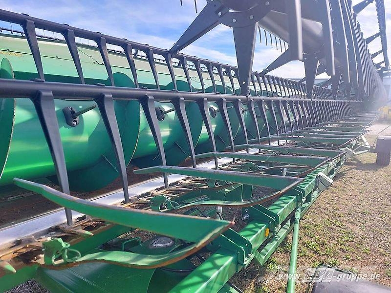 John Deere S770 Mähdrescher