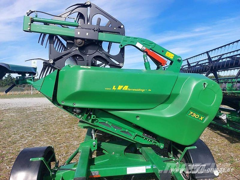 John Deere S770 Mähdrescher