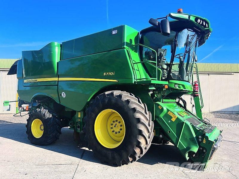 John Deere S770 Skurtreskere