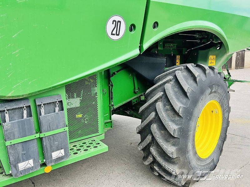 John Deere S770 ProDrive Mähdrescher
