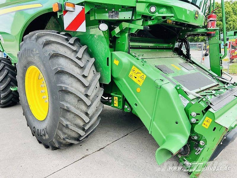 John Deere S770 ProDrive Mähdrescher