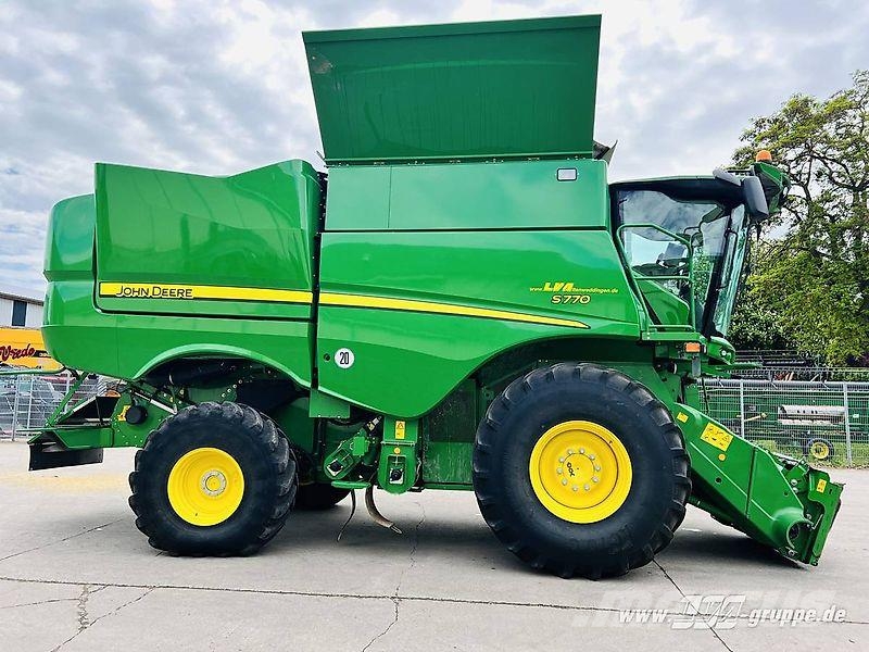 John Deere S770 ProDrive Mähdrescher