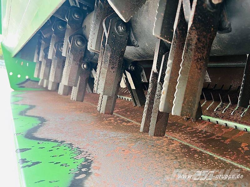 John Deere T660 Combine harvesters