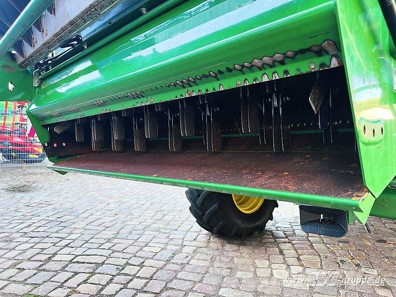 John Deere T660 Kombajni