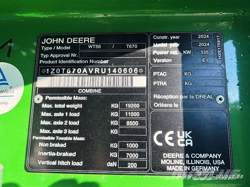 John Deere T670 Skurtreskere