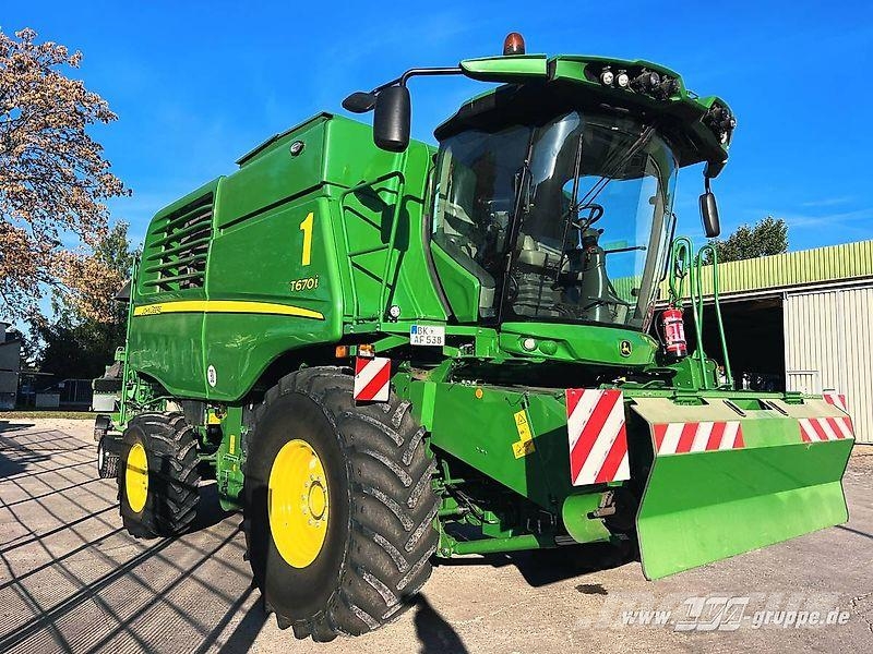 John Deere T670 Skurtreskere