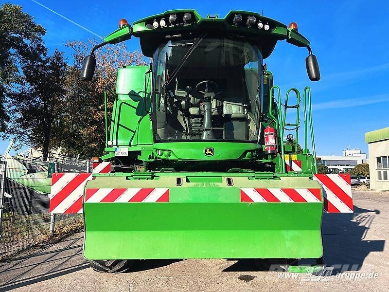 John Deere T670 Skurtreskere