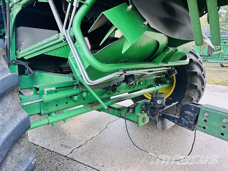 John Deere W540 i Mähdrescher