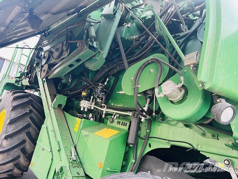 John Deere W540 i Mähdrescher