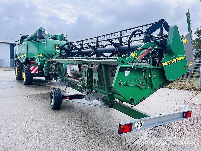 John Deere W540 i Mähdrescher