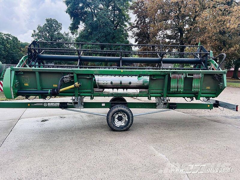 John Deere W540 i Mähdrescher