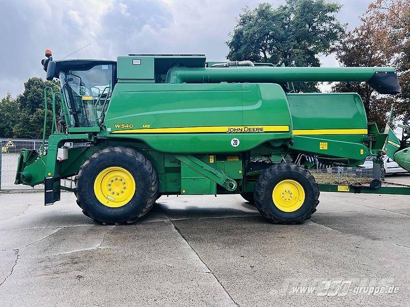 John Deere W540 i Mähdrescher