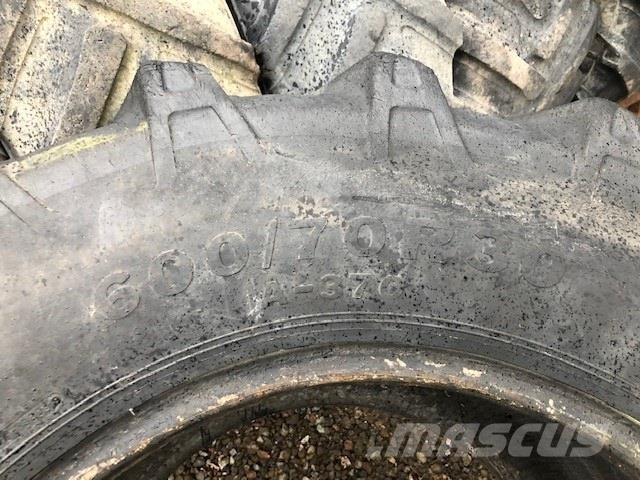 Alliance 600/70R30 الإطارات والعجلات والحافات