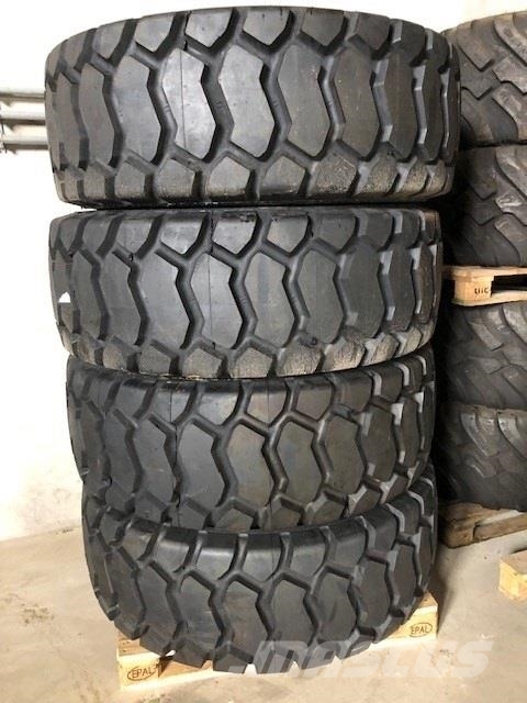 BKT 20.5 R25 Padangos, ratai ir ratlankiai