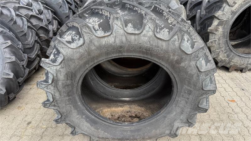 BKT 480/70 R30 الإطارات والعجلات والحافات