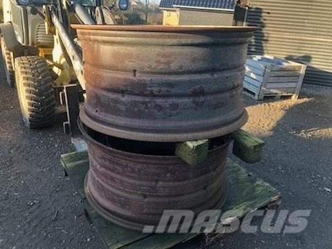 Case IH Støbejerns fælge Magnum 7140 18x38 Шины и колёса