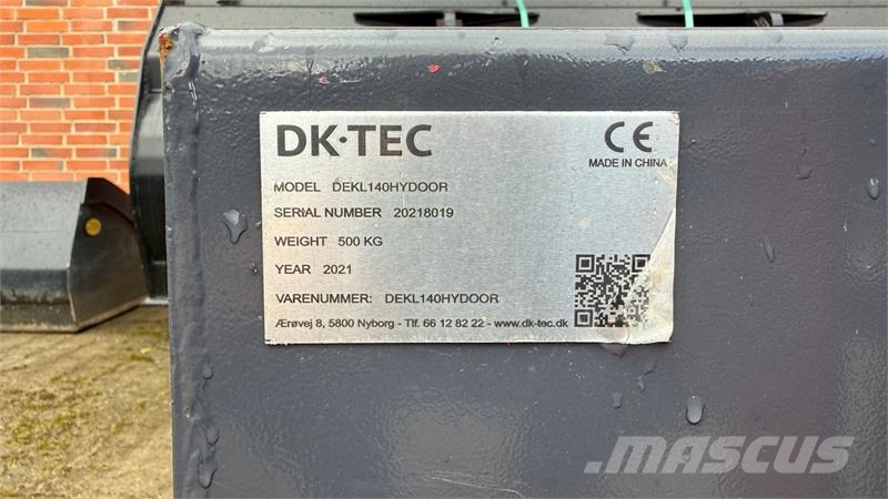 Dk-Tec 140 cm. bagtipskovl Terreinbeheermachines - overige