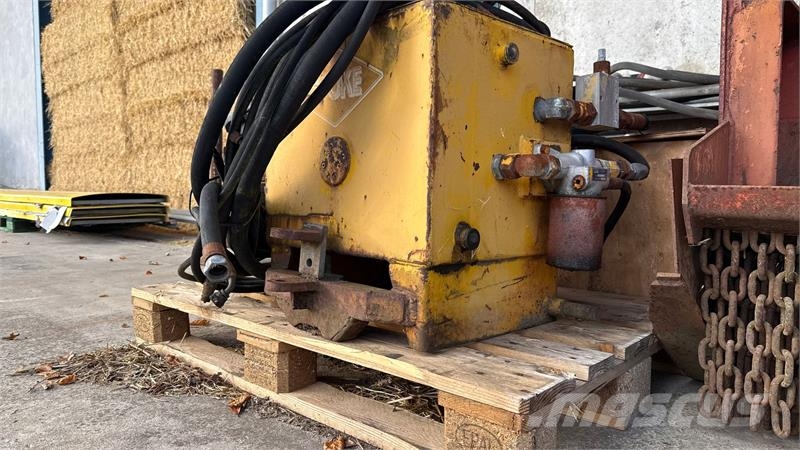 Epoke PTO-hydraulikanlæg 裝載與牽引式割草機