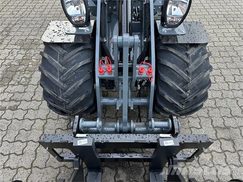 GiANT G1500 HD X-Tra Palas cargadoras