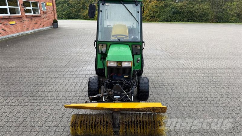 John Deere 455 Kompakte traktorer