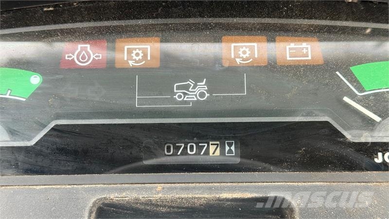 John Deere 455 Kompakte traktorer
