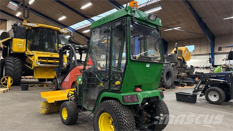 John Deere 455 جرارات مدمجة