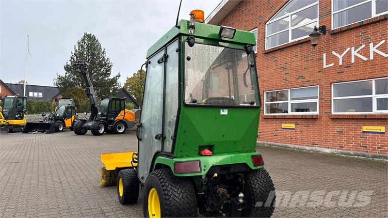 John Deere 455 Kompakte traktorer