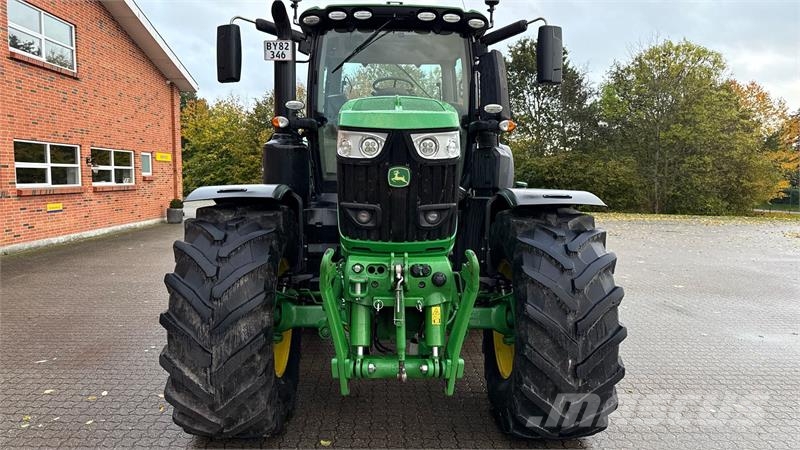 John Deere 6250R Traktorji