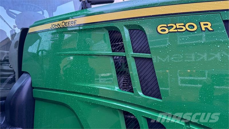 John Deere 6250R Traktorji
