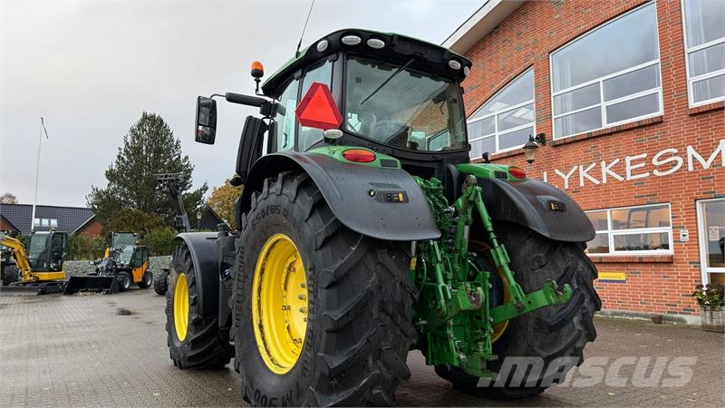 John Deere 6250R Traktorji