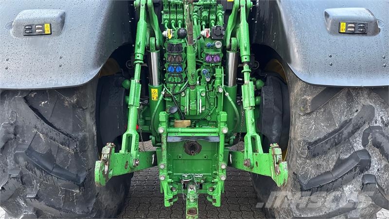 John Deere 6250R Traktorji