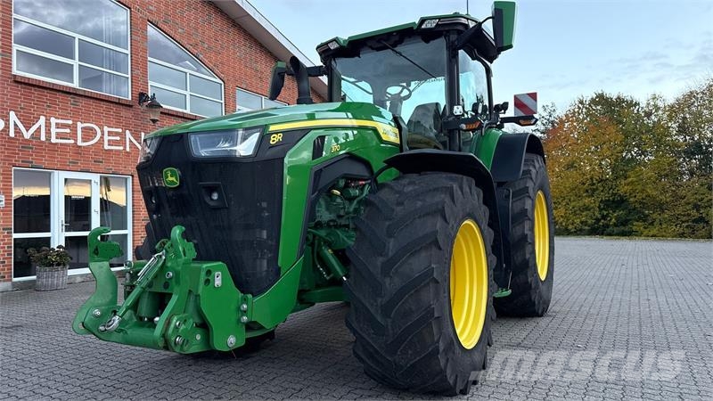 John Deere 8R 370 Traktori