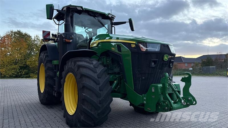 John Deere 8R 370 Traktori