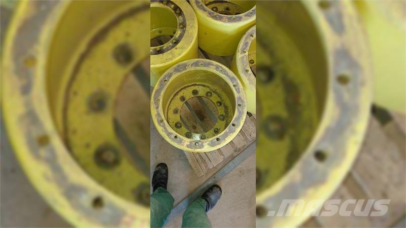John Deere Spacerrør Ελαστικά και ζάντες