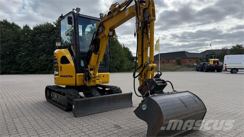 Komatsu PC26MR-5 Εκσκαφάκι (διαβολάκι) < 7t