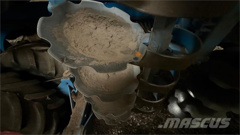 Lemken Compact-Solitair 9/600 K H Sorvetőgép